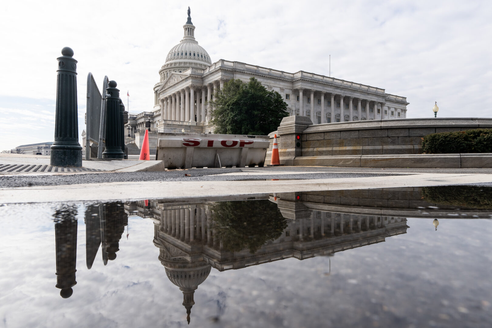 It can be hard to find a place near the Capitol to drop off passengers who use mobility devices, advocates say. Construction is set to begin on two new drop-off zones later this year.